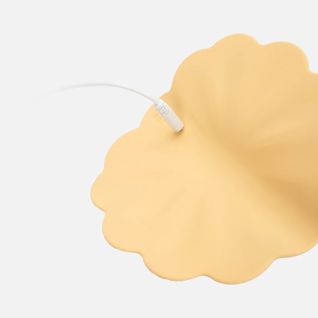 Petal Pleaser - Vibrating Grinder with Remote 